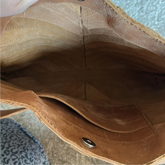 Raven Lily Large Brown Leather Shoulder Bag-Joannas fave - Picture 2 of 5